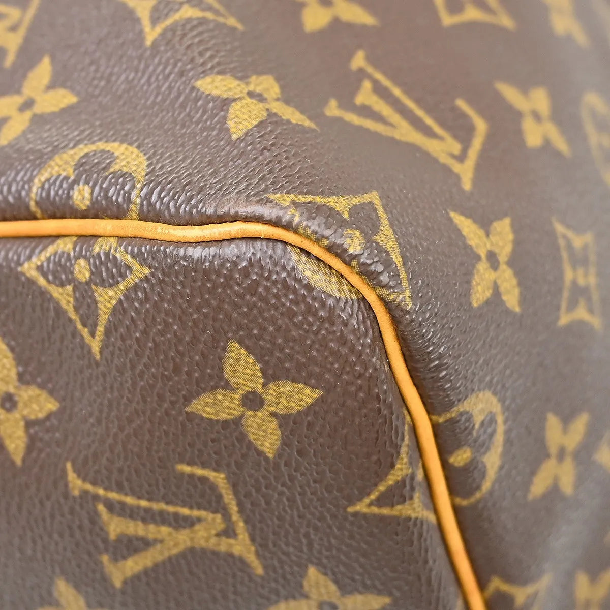Louis Vuitton Keepall Monogram Canvas Brown Canvas Travel Bag Bag (Pre-Owned)