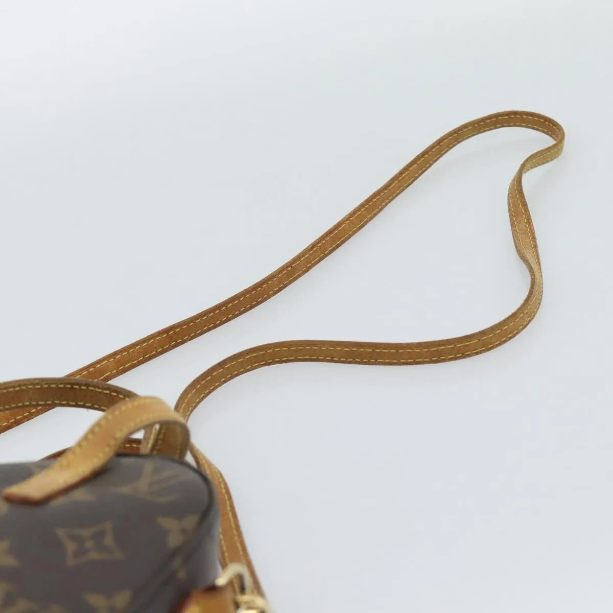 Louis Vuitton Spontini Monogram Canvas Brown Canvas Handbag (Pre-Owned)