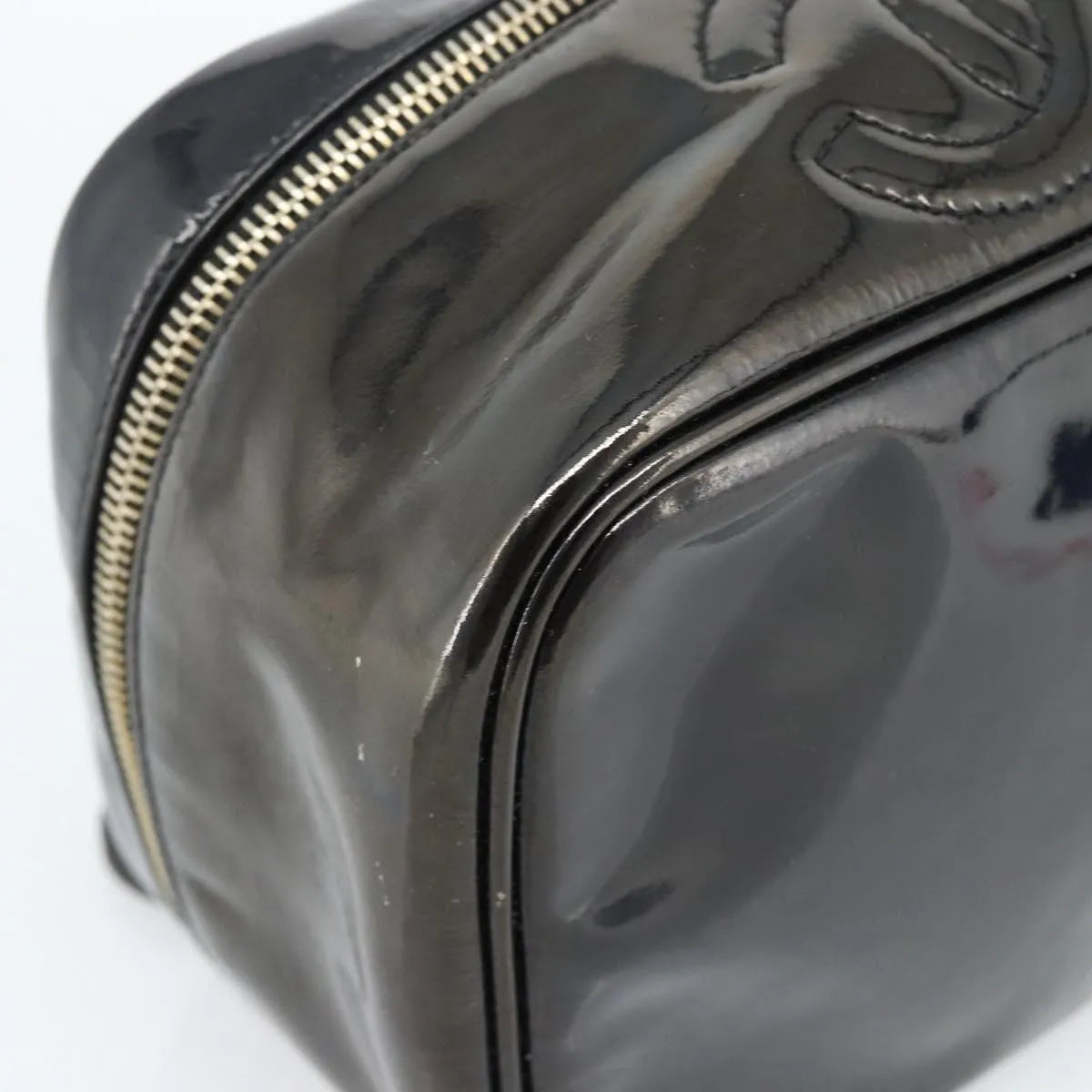 Chanel Vintage Cosmetic Case Patent Black Patent_Leather Clutche & Pouche Bag (Pre-Owned)