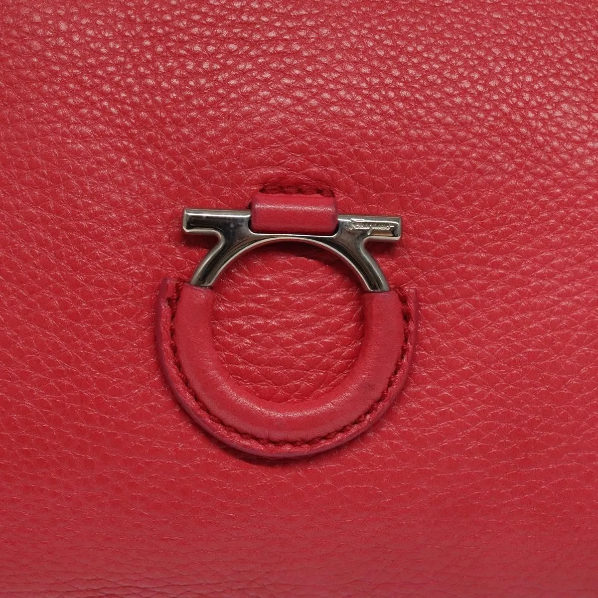Salvatore Ferragamo Gancini Leather Pink Leather Shoulder Bag Bag (Pre-Owned)