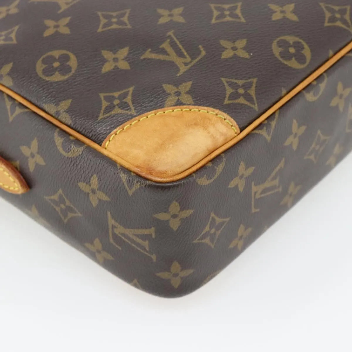 Louis Vuitton Trocadero Monogram Canvas Multicolour Canvas Shoulder Bag Bag (Pre-Owned)