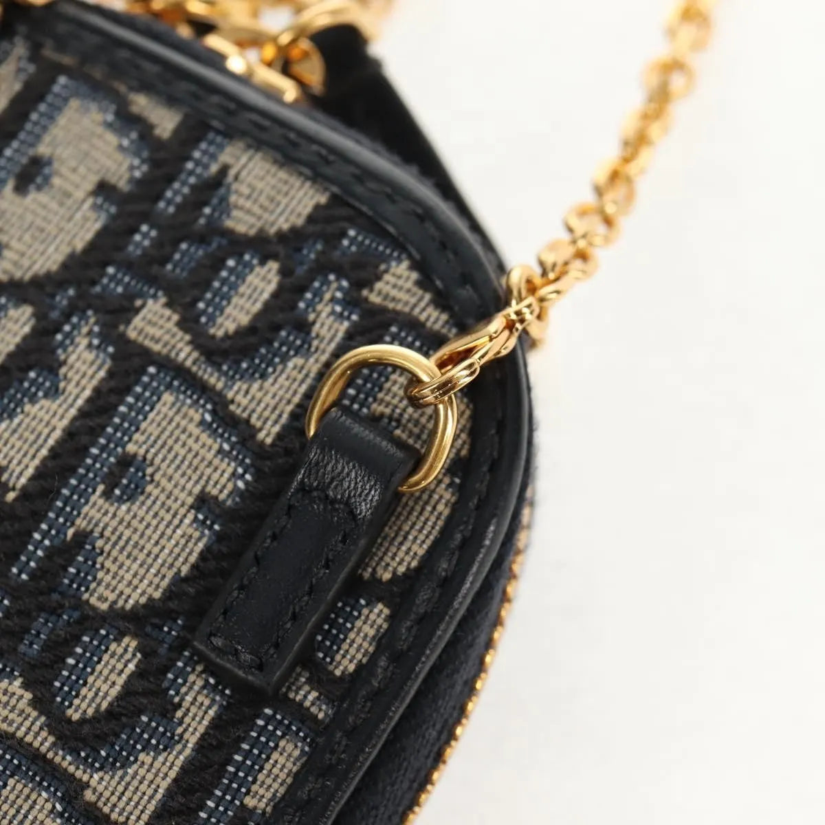 Christian Dior 30 Montaigne Phone Holder On Chain Oblique Canvas Navy Canvas Clutche & Pouche Bag (Pre-Owned)