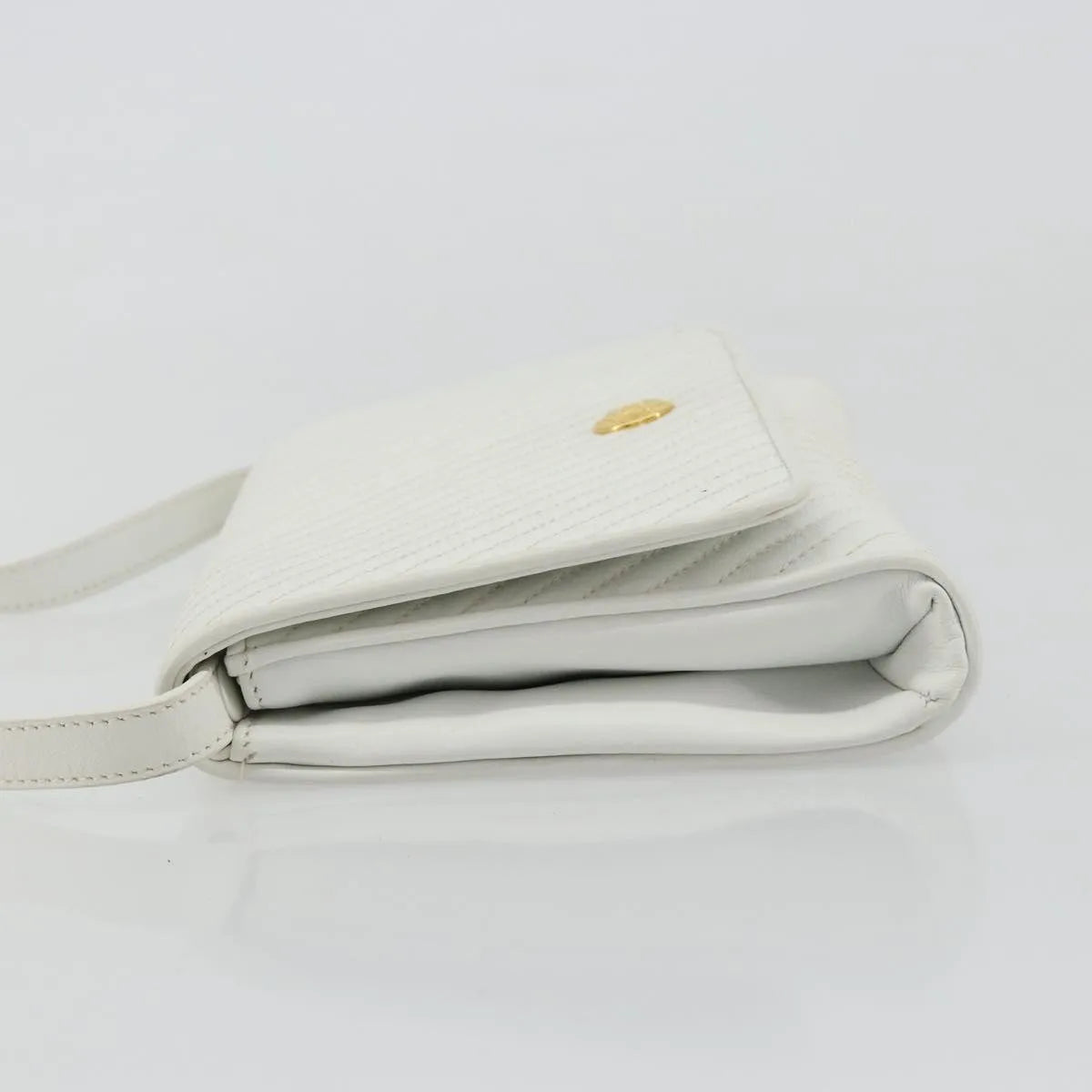 Celine Vintage Flap Quilted Leather White Leather Shoulder Bag Bag (Pre-Owned)