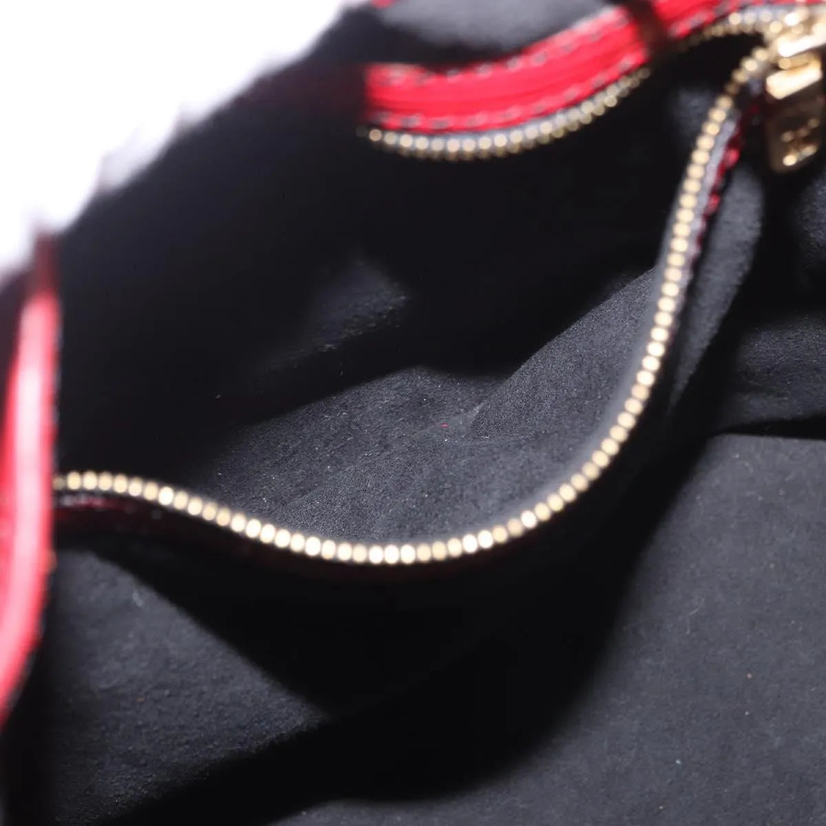 Louis Vuitton Petit Noe Epi Leather Red Leather Shoulder Bag Bag (Pre-Owned)