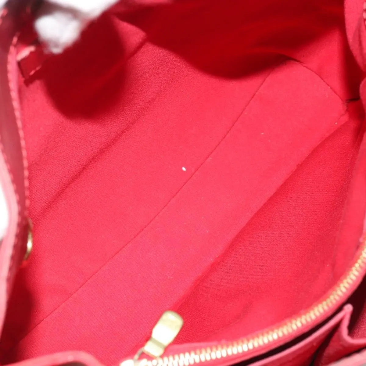 Louis Vuitton Mandara Epi Leather Red Leather Shoulder Bag Bag (Pre-Owned)