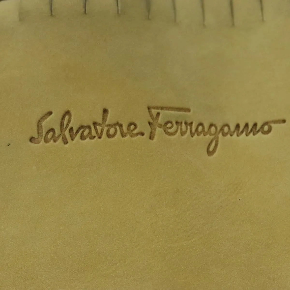 Salvatore Ferragamo Vintage Suede Yellow Suede Shoulder Bag Bag (Pre-Owned)
