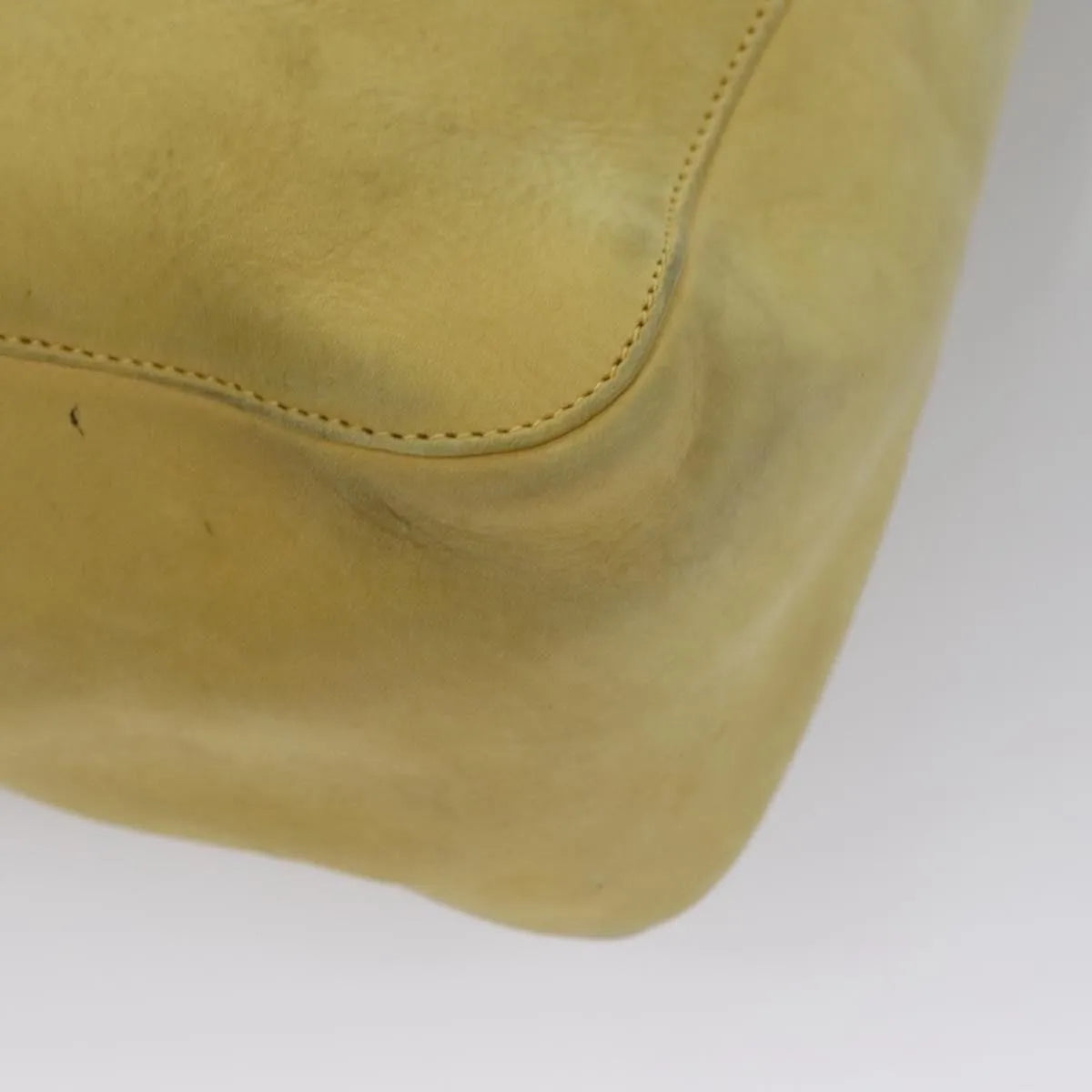 Salvatore Ferragamo Vintage Suede Yellow Suede Shoulder Bag Bag (Pre-Owned)