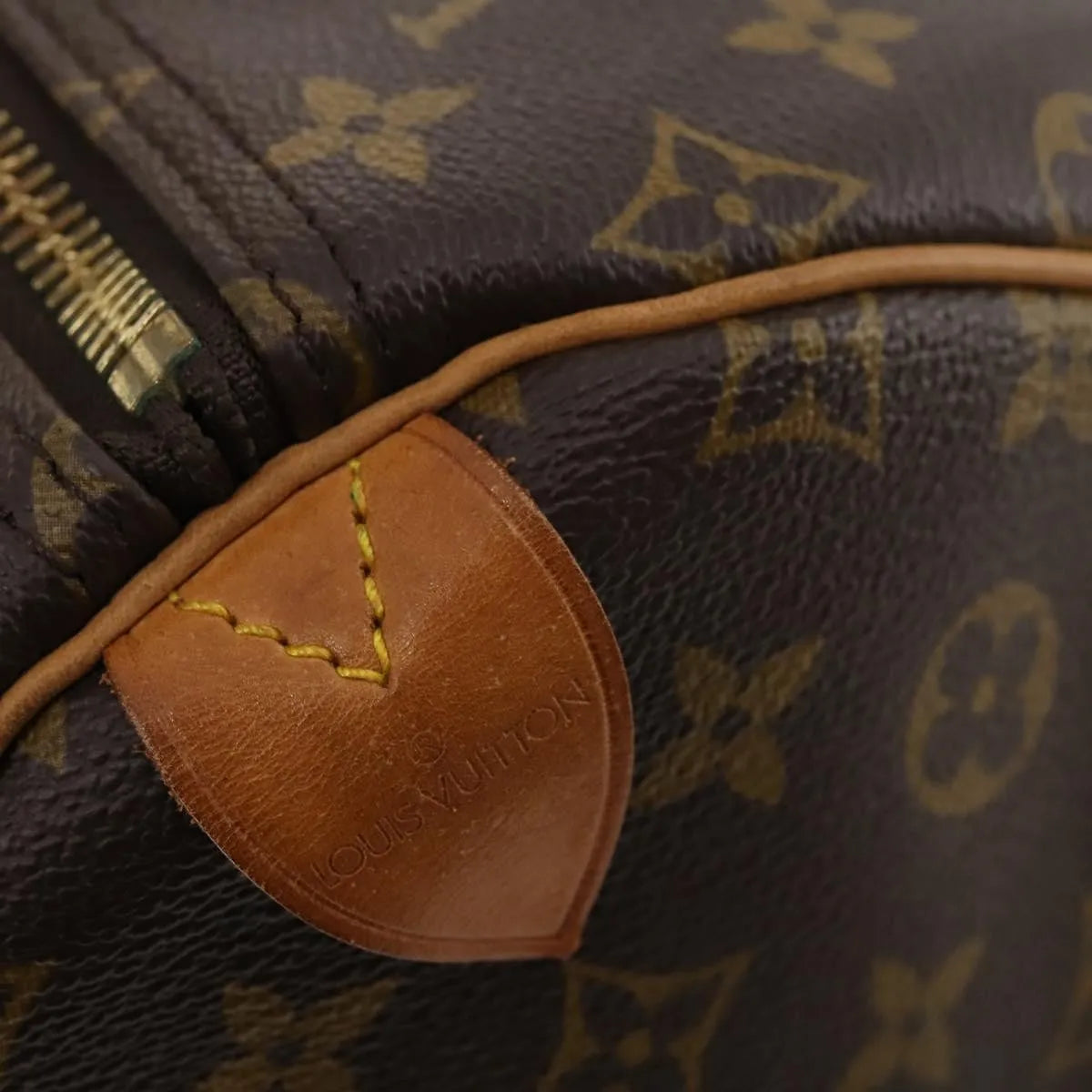 Louis Vuitton Keepall Monogram Canvas Brown Canvas Travel Bag Bag (Pre-Owned)