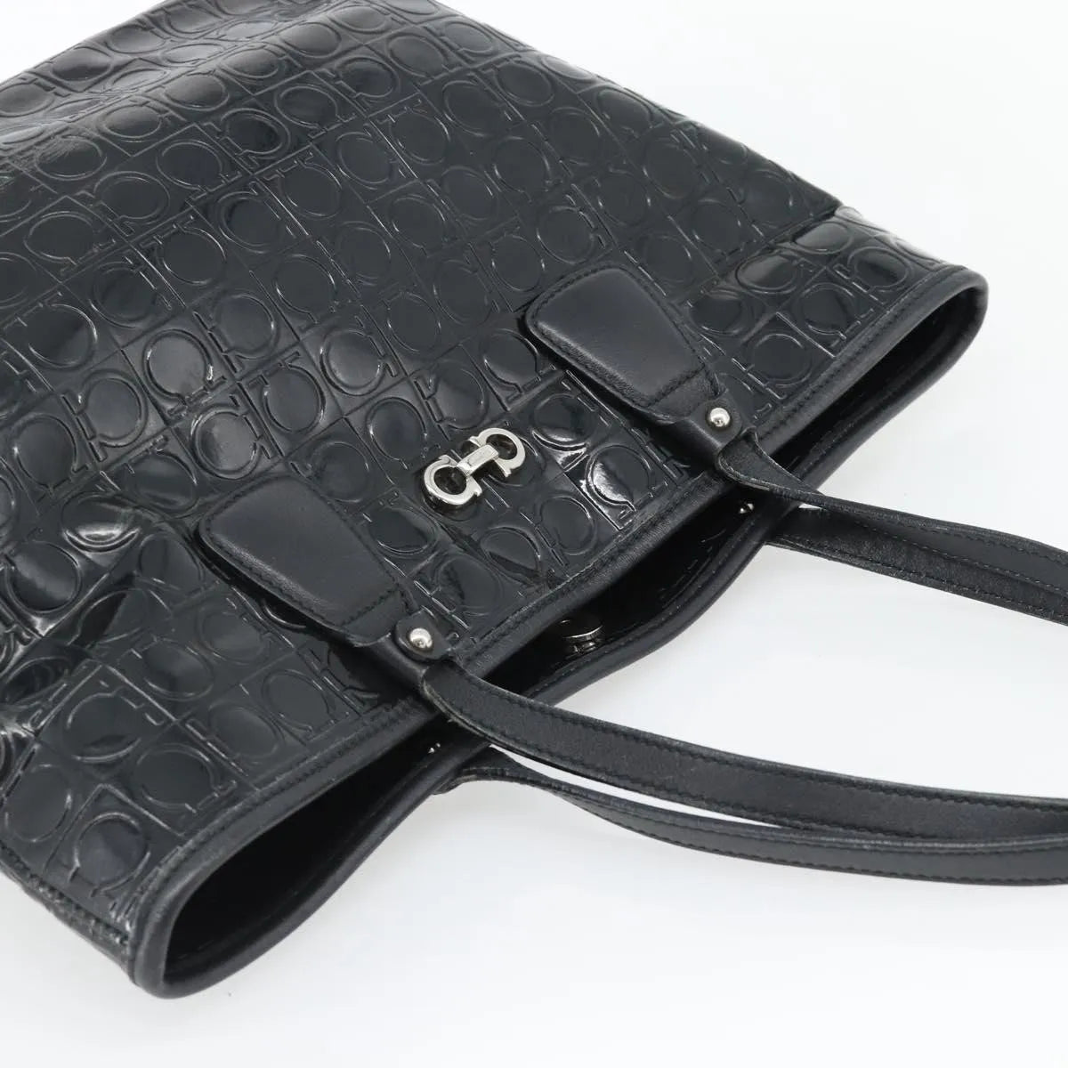 Salvatore Ferragamo Gancini Tote Patent Leather Black Patent_Leather Tote Bag Bag (Pre-Owned)