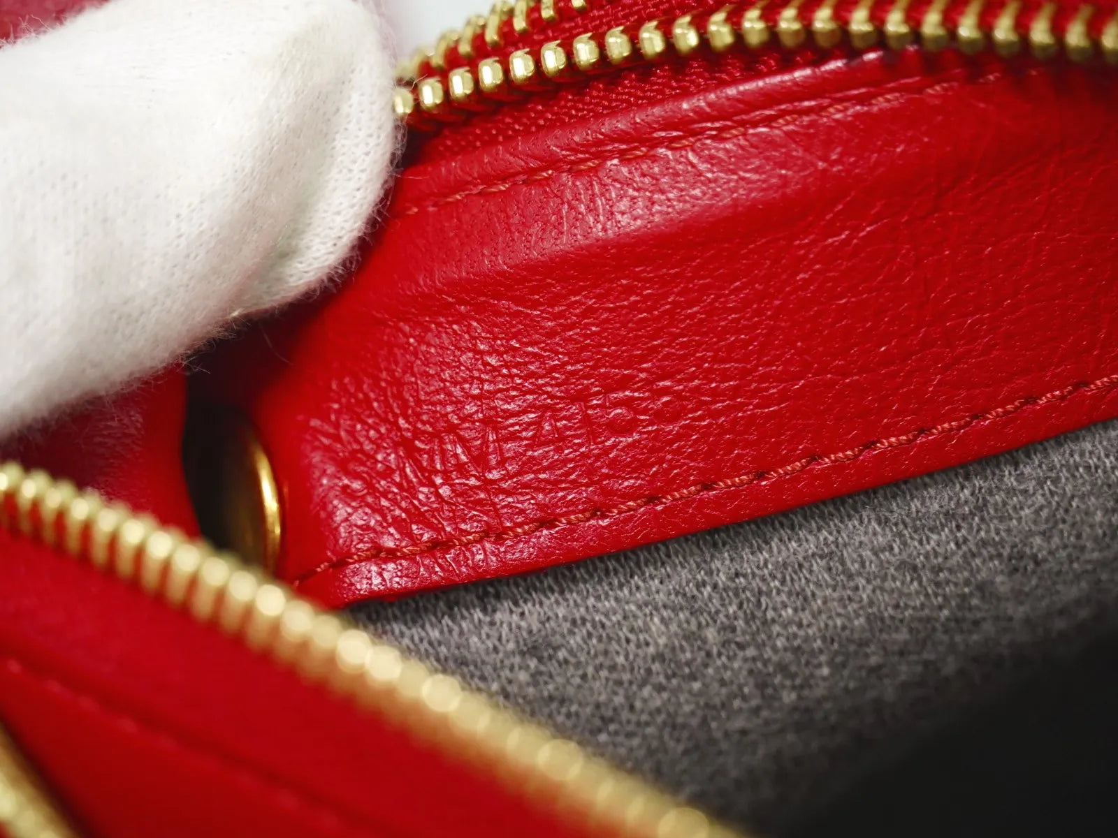 Celine Trio Leather Red Leather Shoulder Bag Bag (Pre-Owned)