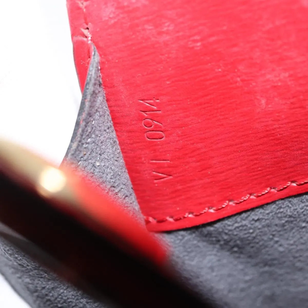 Louis Vuitton Cluny Epi Leather Red Leather Shoulder Bag Bag (Pre-Owned)
