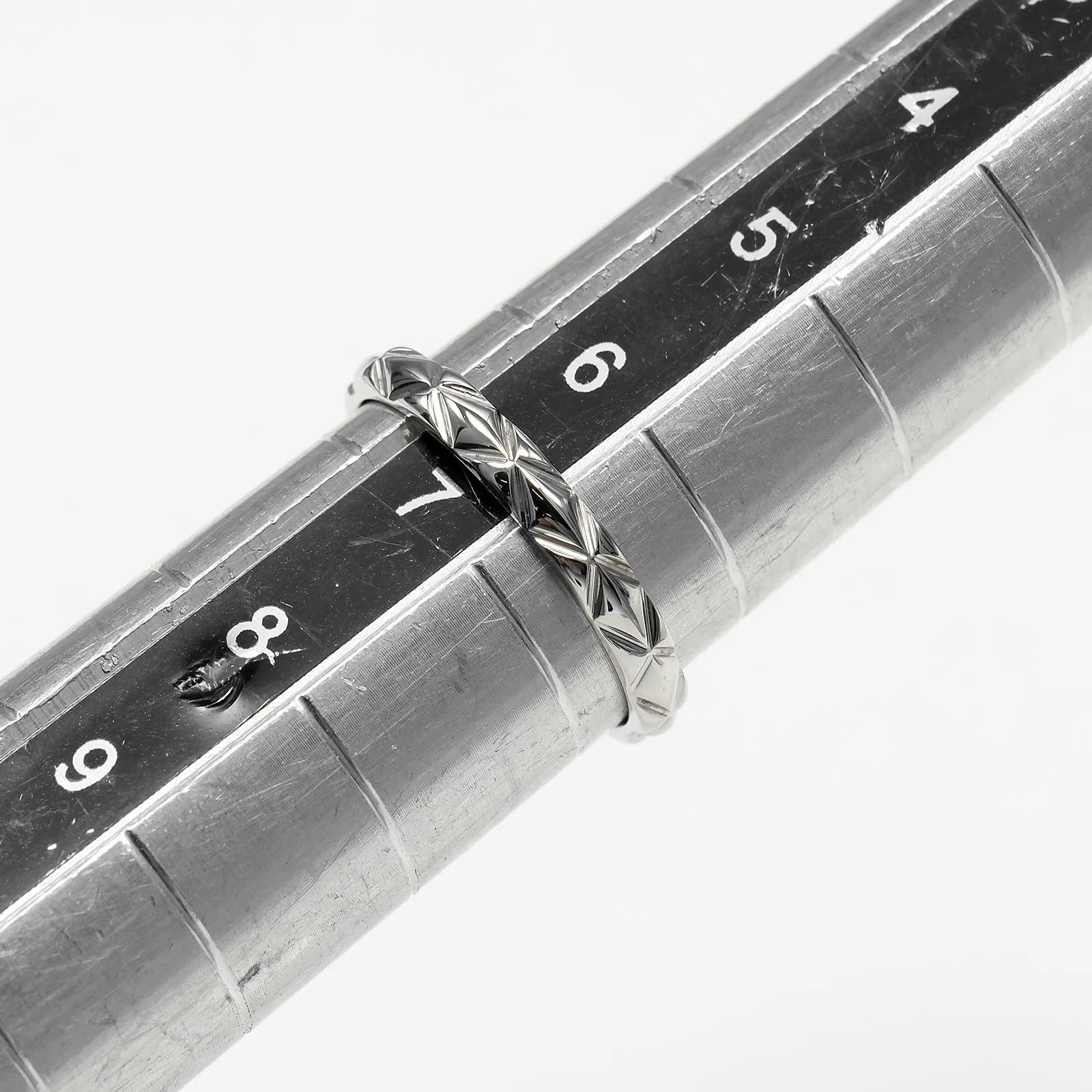 Chanel Matelasse Platinum Silver Platinum Ring Jewelry (Pre-Owned)