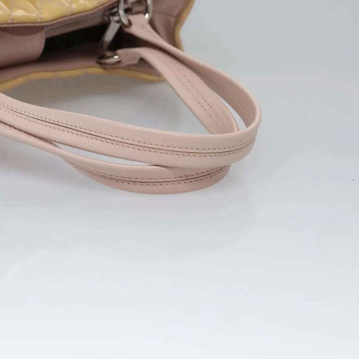 Salvatore Ferragamo Vala Patent Leather Beige Patent_Leather Handbag (Pre-Owned)
