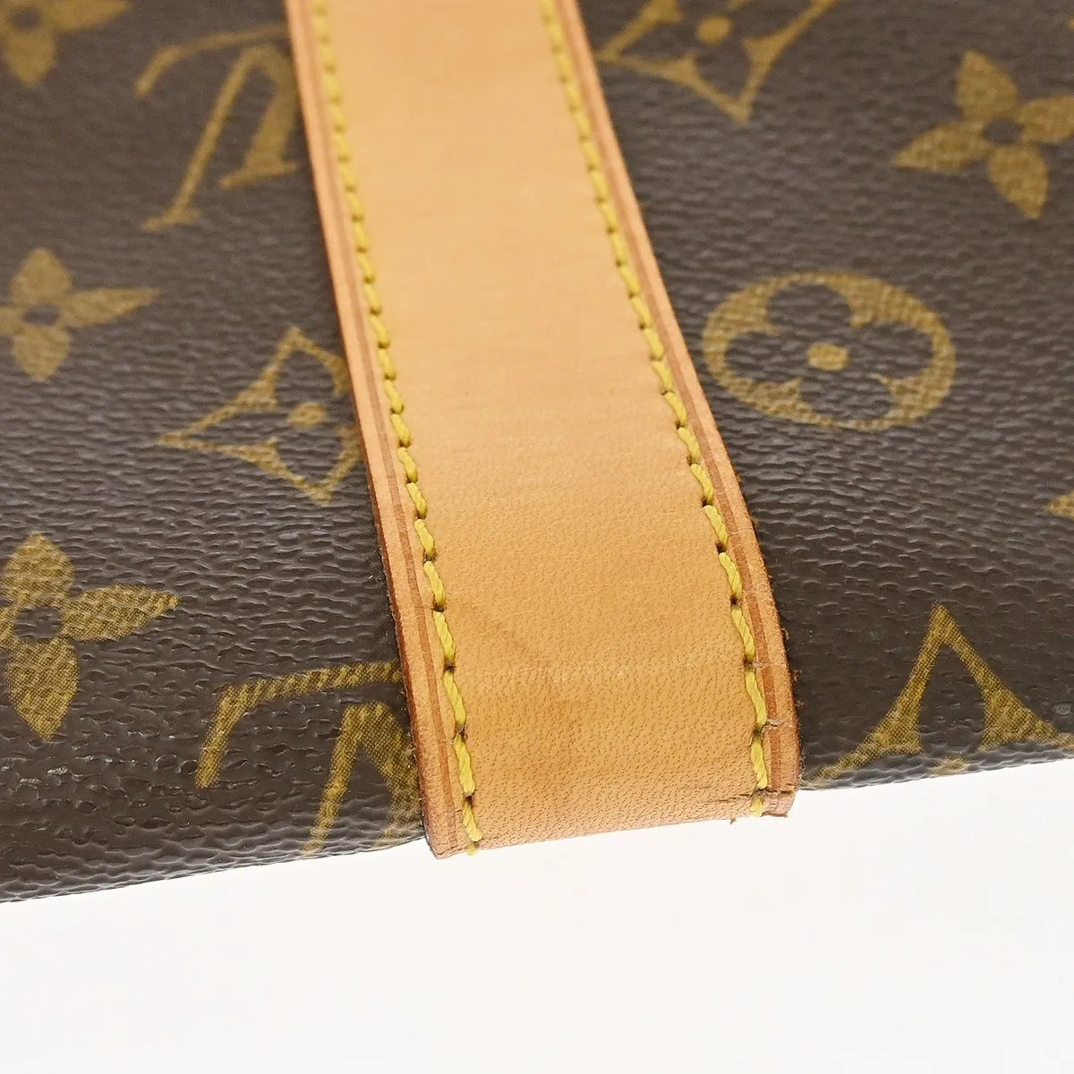 Louis Vuitton Keepall Monogram Canvas Brown Canvas Travel Bag Bag (Pre-Owned)