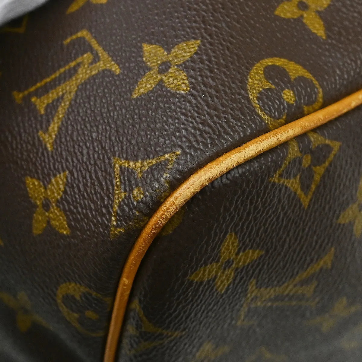 Louis Vuitton Keepall Bag Monogram Canvas Brown Canvas Travel Bag Bag (Pre-Owned)