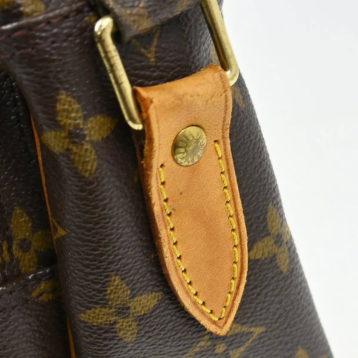 Louis Vuitton Nil Messenger Bag Monogram Canvas Brown Canvas Shoulder Bag Bag (Pre-Owned)