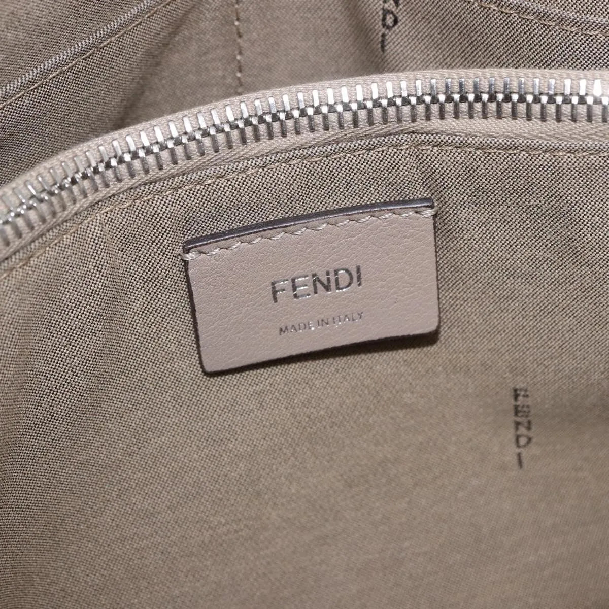 Fendi By The Way Satchel M White Leather Crossbody Bag Bag (Pre-Owned)
