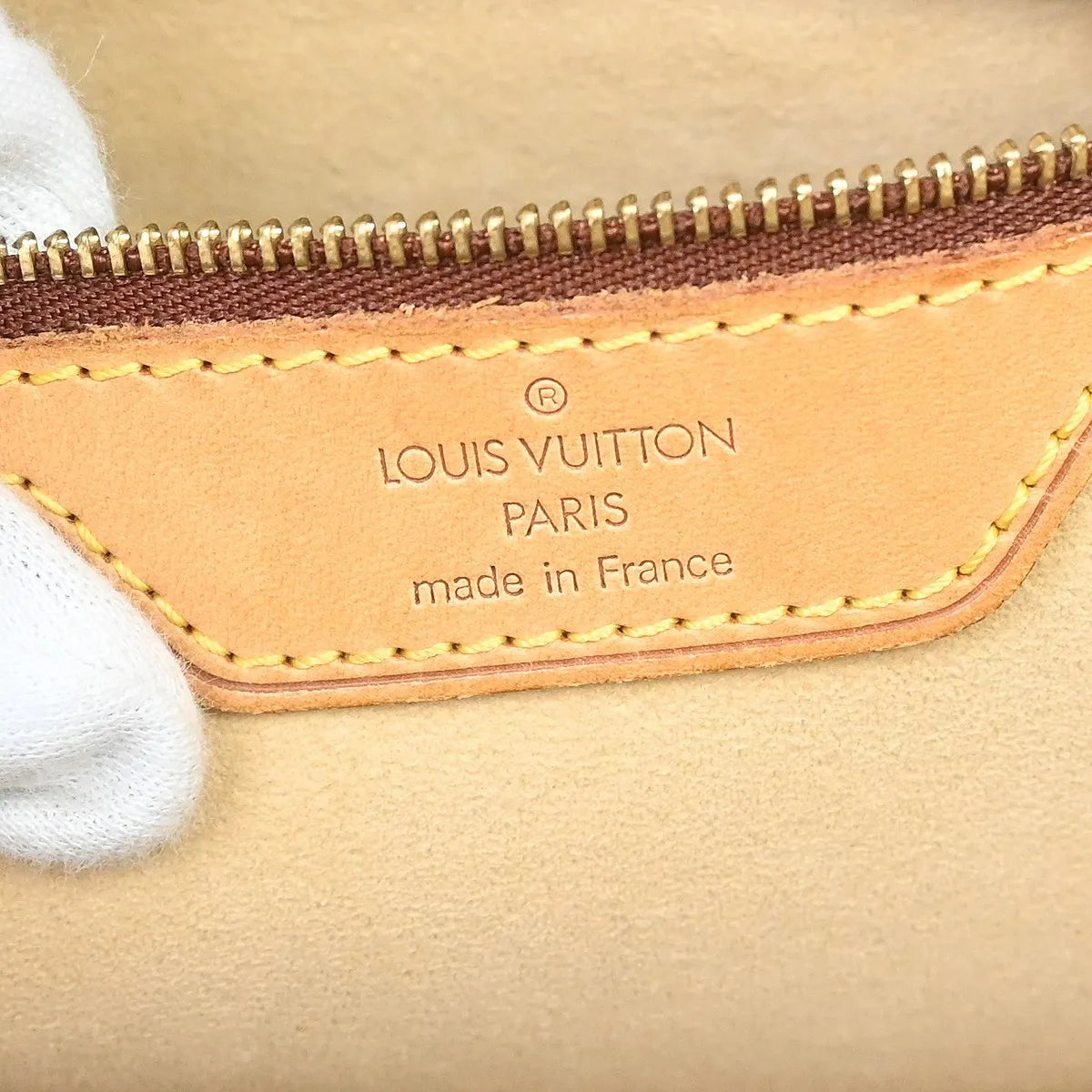 Louis Vuitton Cite Monogram Canvas Brown Canvas Shoulder Bag Bag (Pre-Owned)