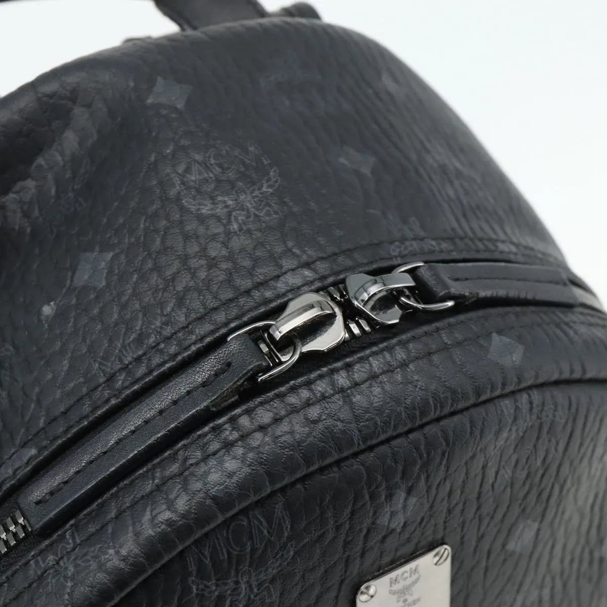 MCM Vintage Vicetos Leather Black Leather Backpack Bag (Pre-Owned)