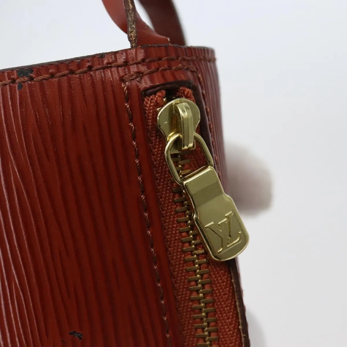 Louis Vuitton Soufflot Pochette Epi Leather Brown Leather Clutche & Pouche Bag (Pre-Owned)