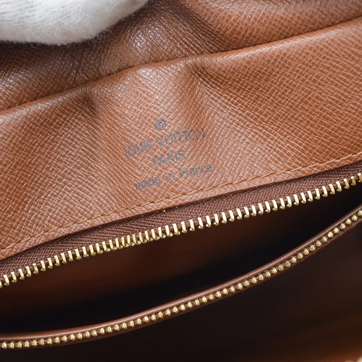 Louis Vuitton Nil Messenger Bag Monogram Canvas Brown Canvas Shoulder Bag Bag (Pre-Owned)