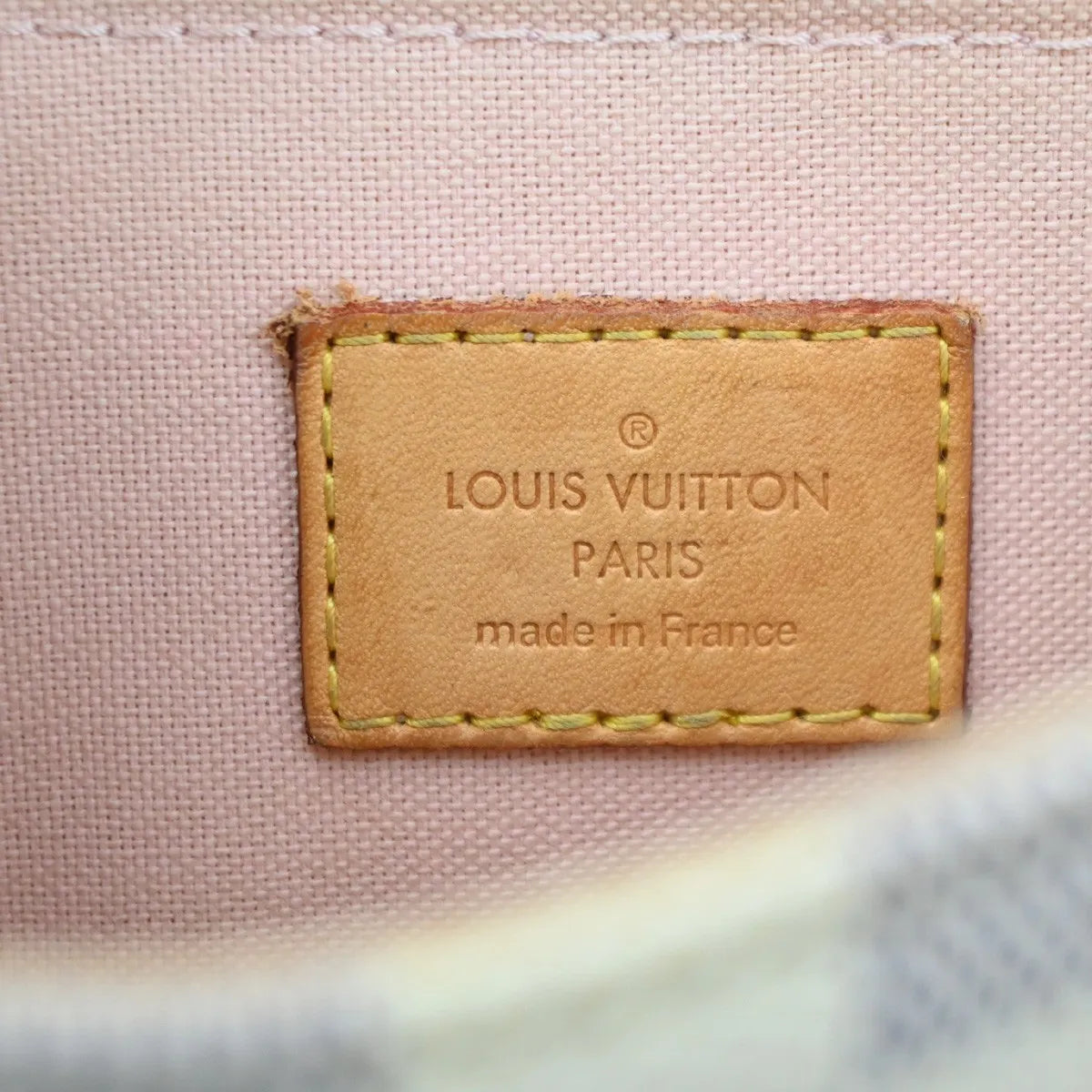 Louis Vuitton Croisette Damier White Canvas Handbag (Pre-Owned)