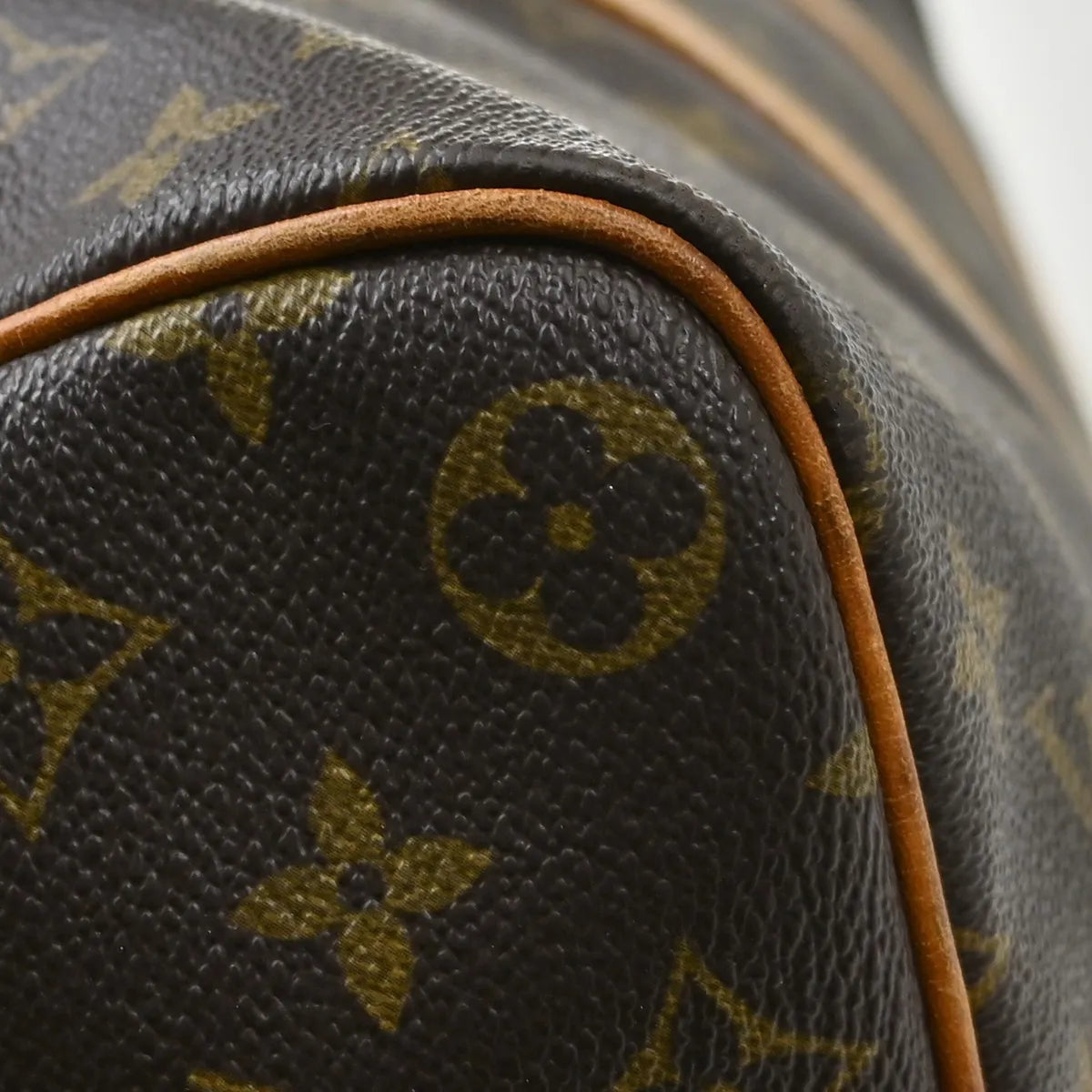 Louis Vuitton Keepall Monogram Canvas Brown Canvas Travel Bag Bag (Pre-Owned)