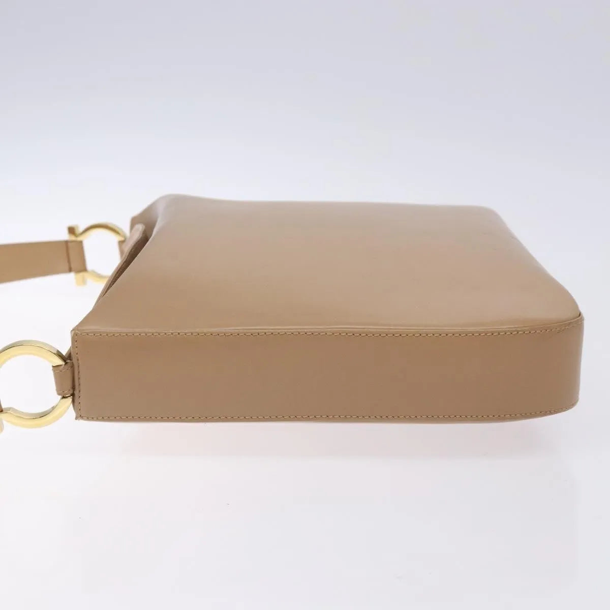 Salvatore Ferragamo Gancini Leather Beige Leather Shoulder Bag Bag (Pre-Owned)