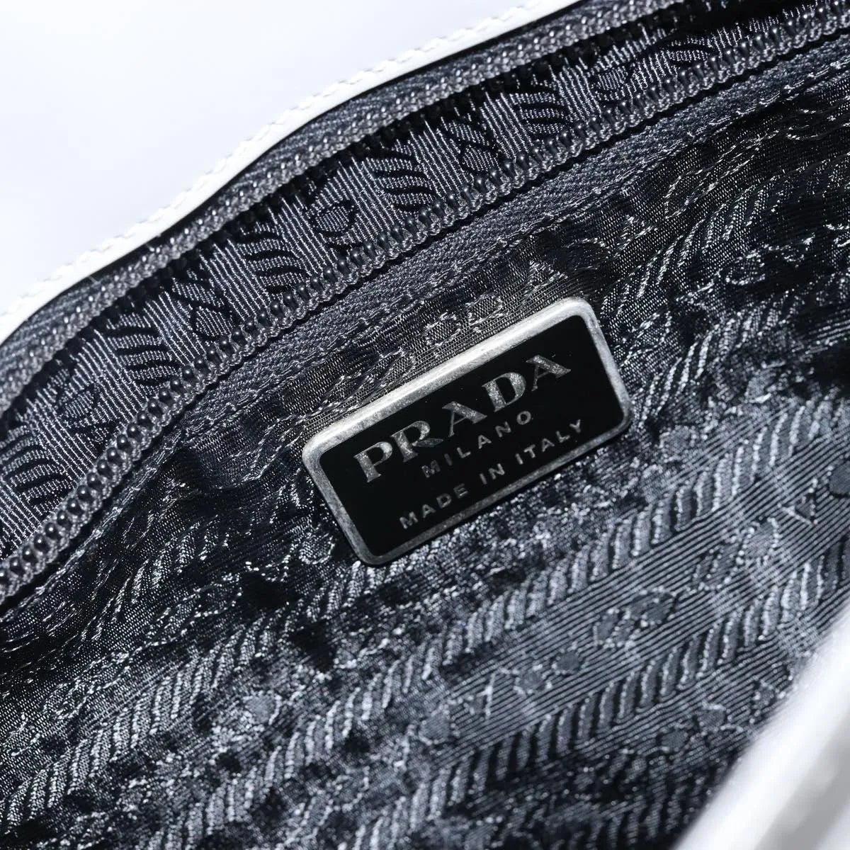 Prada Resin Handle Tote Patent Leather Gray Patent_Leather Tote Bag Bag (Pre-Owned)