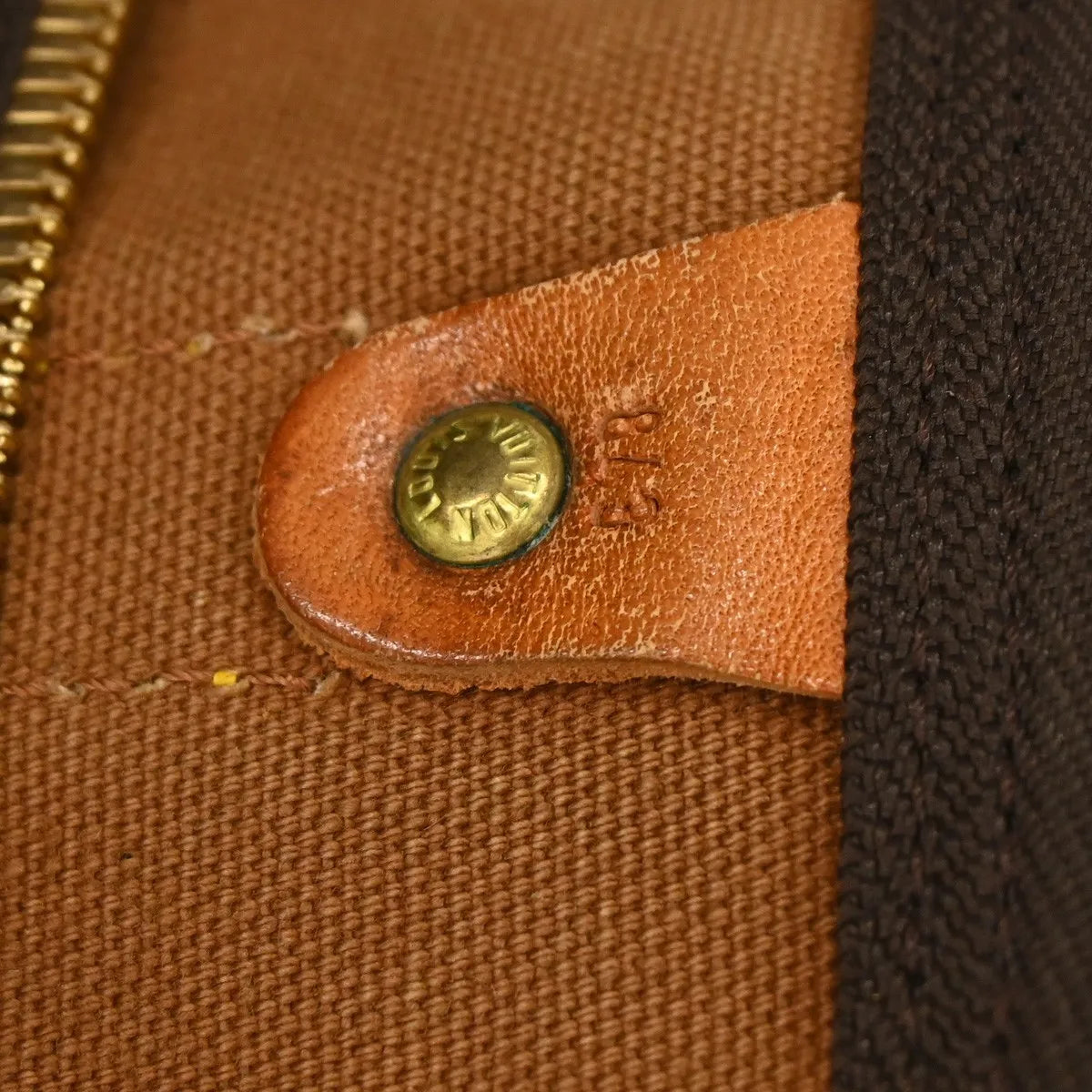 Louis Vuitton Keepall Monogram Canvas Brown Canvas Travel Bag Bag (Pre-Owned)
