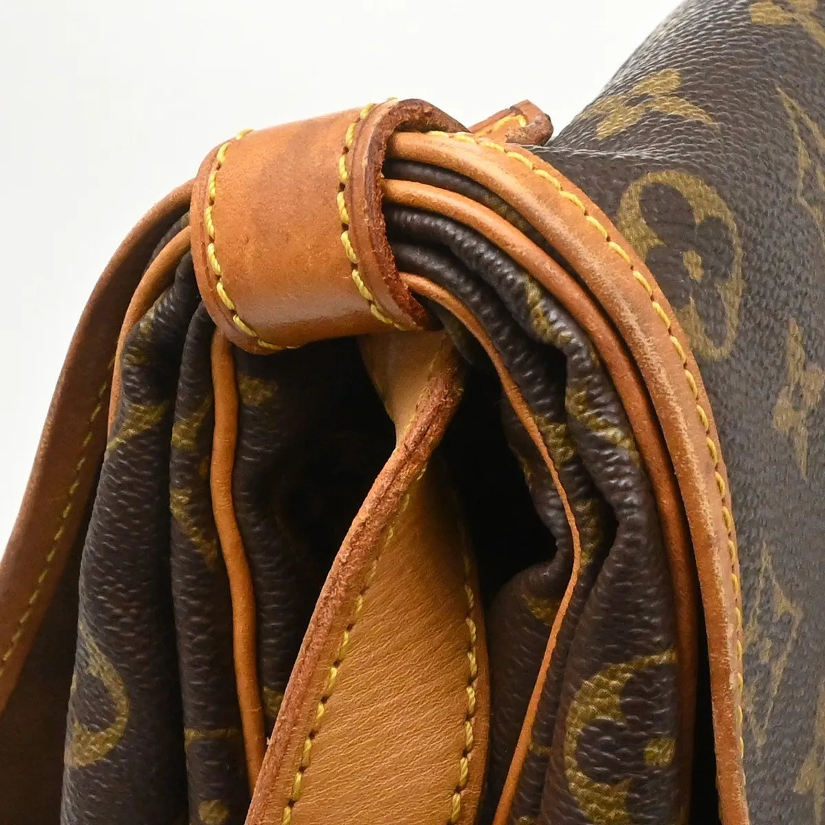 Louis Vuitton Saumur Handbag Monogram Canvas Brown Canvas Shoulder Bag Bag (Pre-Owned)