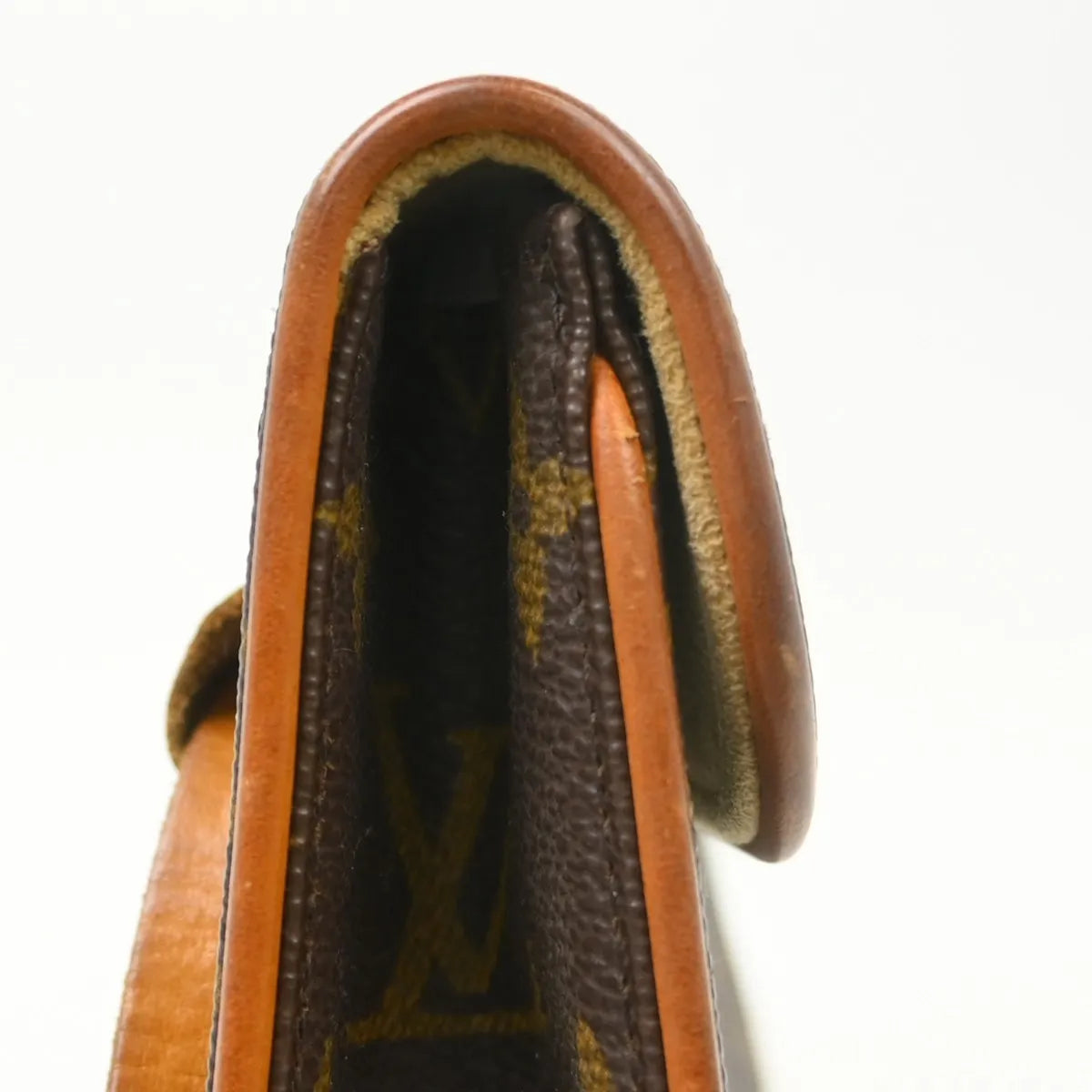 Louis Vuitton Florentine Waist Monogram Canvas Brown Canvas Clutche & Pouche Bag (Pre-Owned)