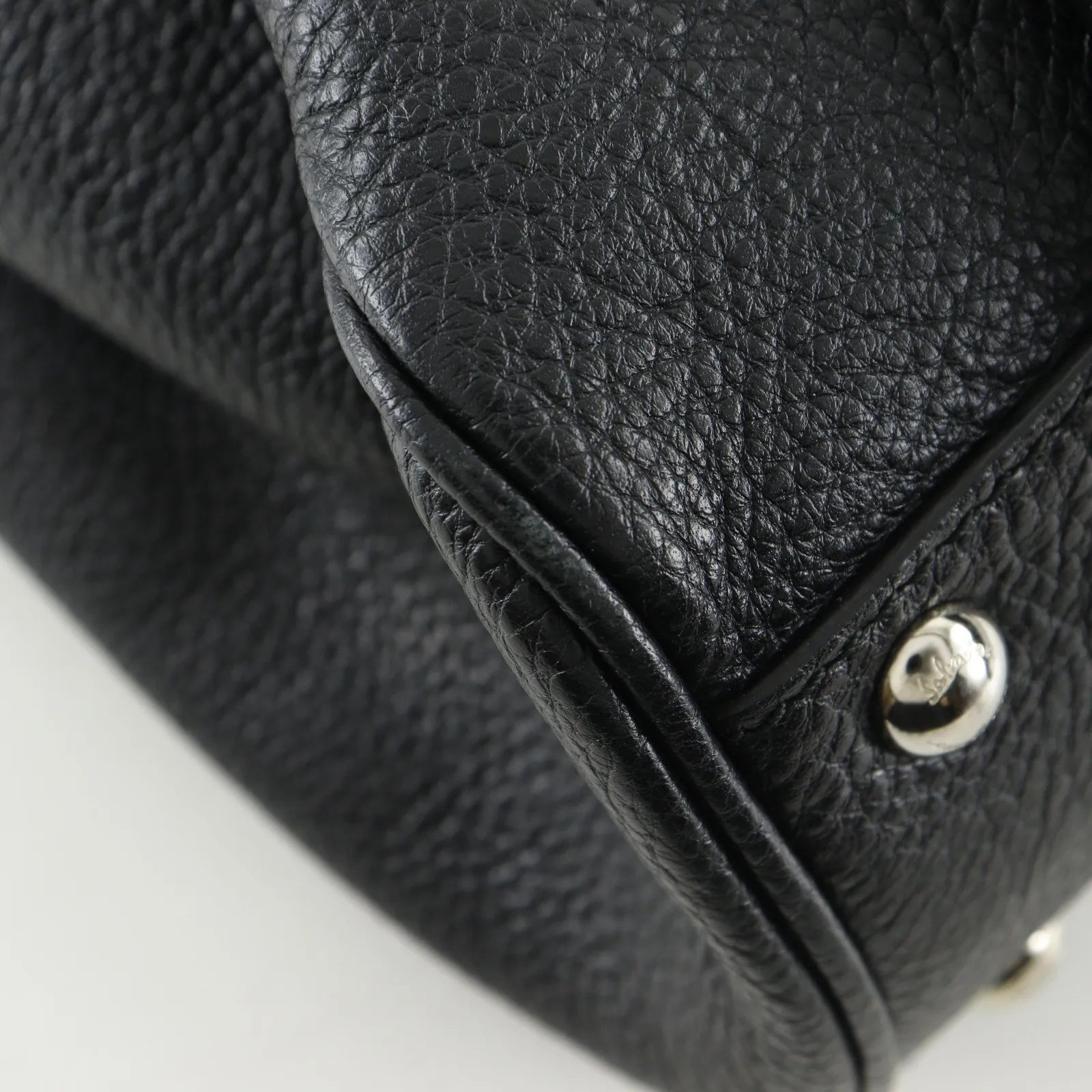 Salvatore Ferragamo Gancini Satchel Leather Black Leather Shoulder Bag Bag (Pre-Owned)