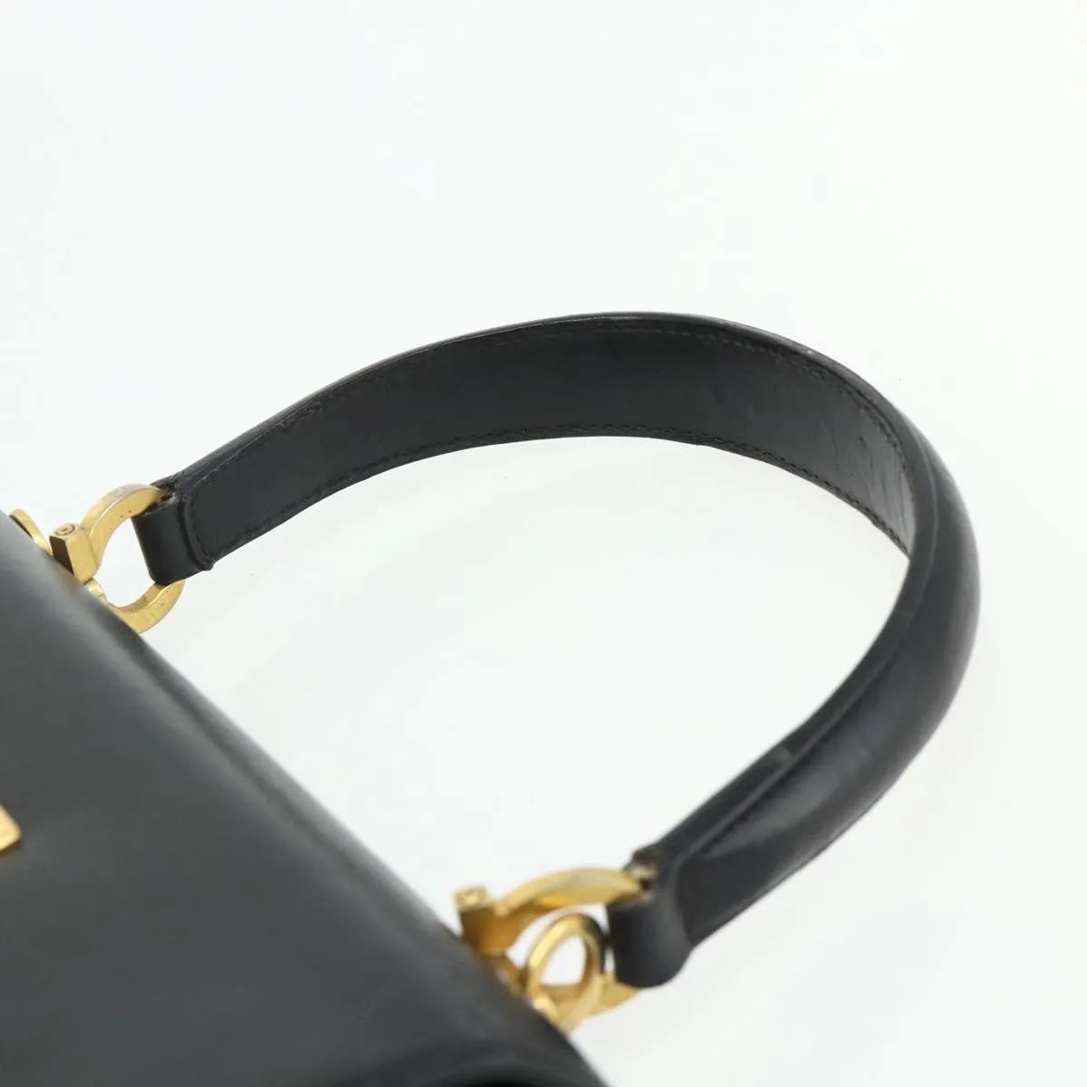 Salvatore Ferragamo Gancini Leather Black Leather Handbag (Pre-Owned)