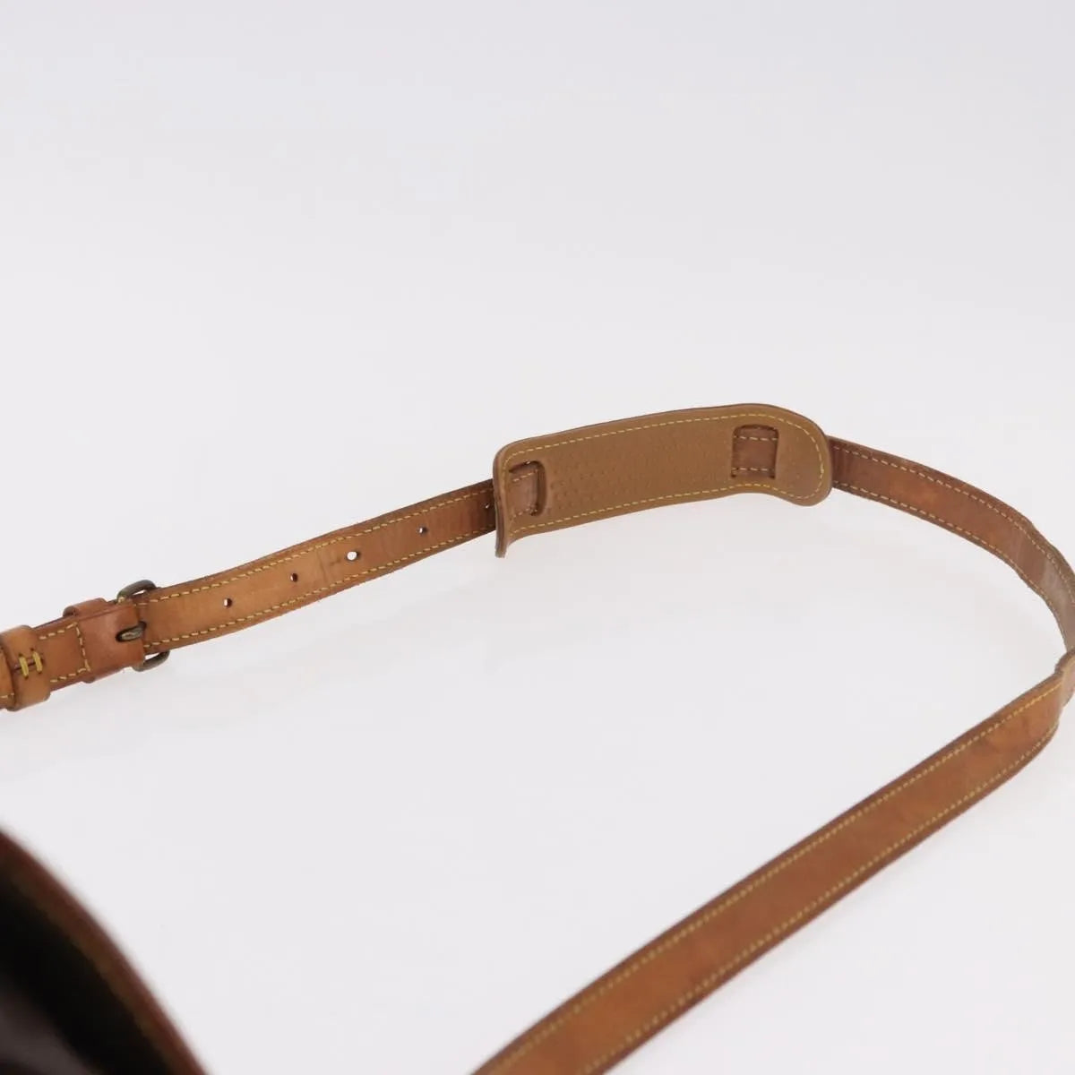 Louis Vuitton Saumur Monogram Brown Canvas Shoulder Bag Bag (Pre-Owned)