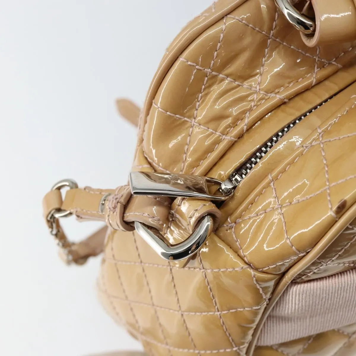 Salvatore Ferragamo Vala Patent Leather Beige Patent_Leather Handbag (Pre-Owned)