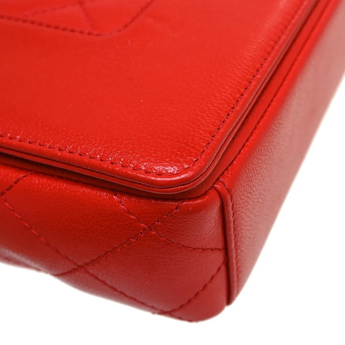 Chanel Mademoiselle Vintage Flap Lambskin Red Leather Shoulder Bag Bag (Pre-Owned)