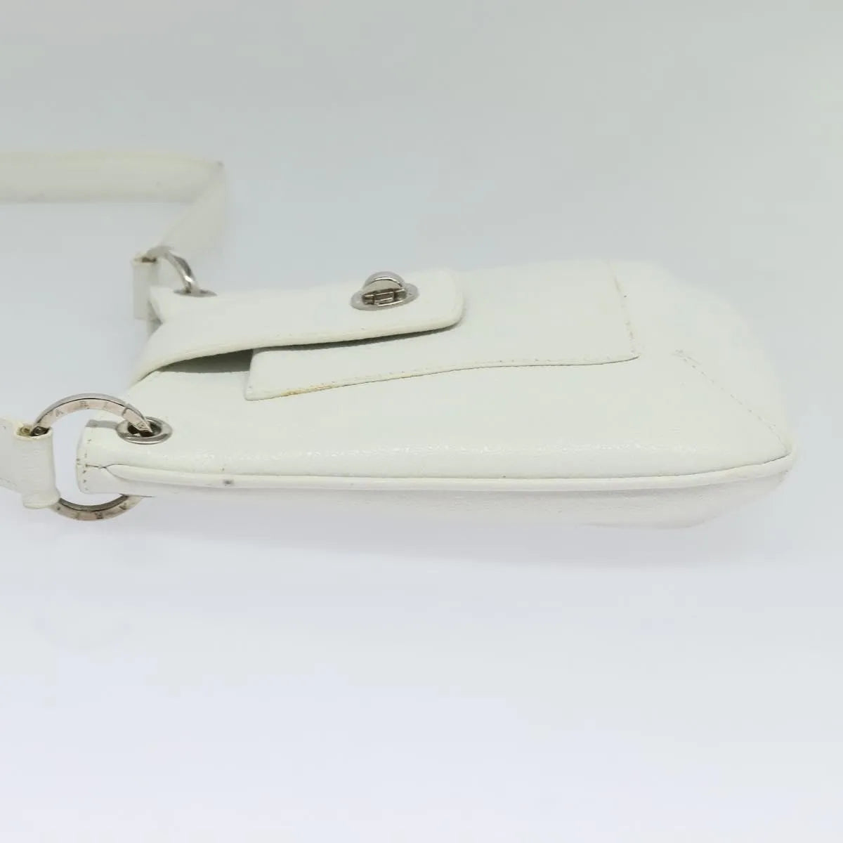 Bvlgari Vintage Leather White Leather Shoulder Bag Bag (Pre-Owned)