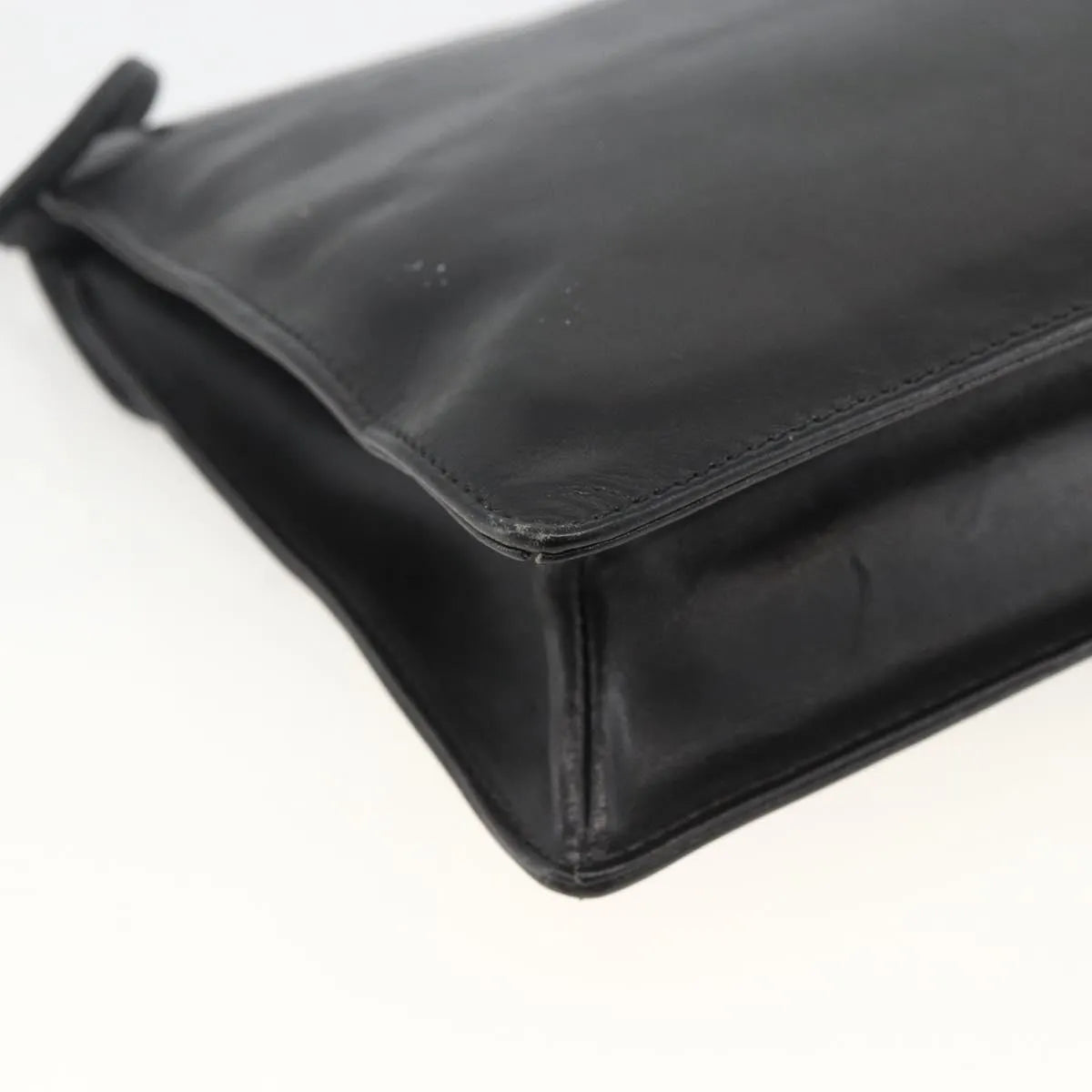 Givenchy Vintage 4G Leather Black Leather Shoulder Bag Bag (Pre-Owned)