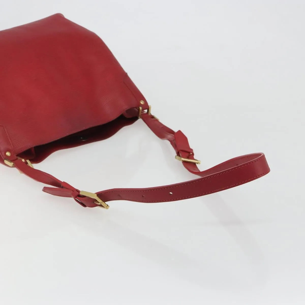 Louis Vuitton Mandara Epi Leather Red Leather Shoulder Bag Bag (Pre-Owned)