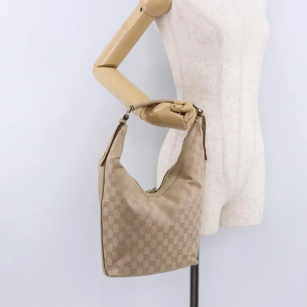 Gucci Zip Hobo Canvas Beige Canvas Handbag (Pre-Owned)