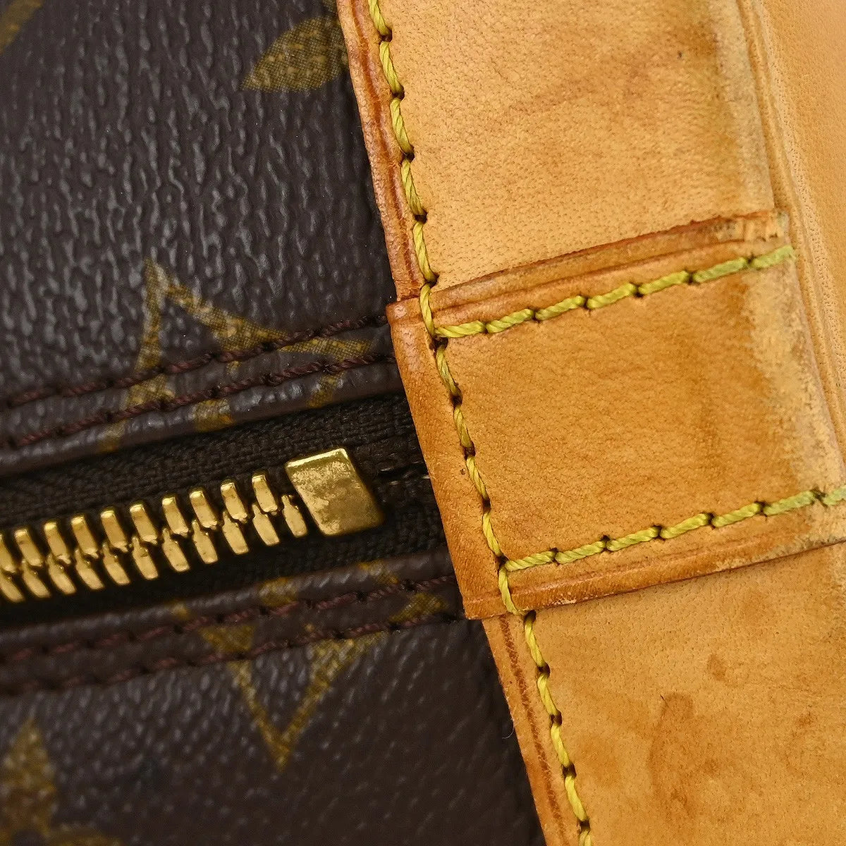Louis Vuitton Alma Handbag Monogram Canvas Brown Canvas Handbag (Pre-Owned)