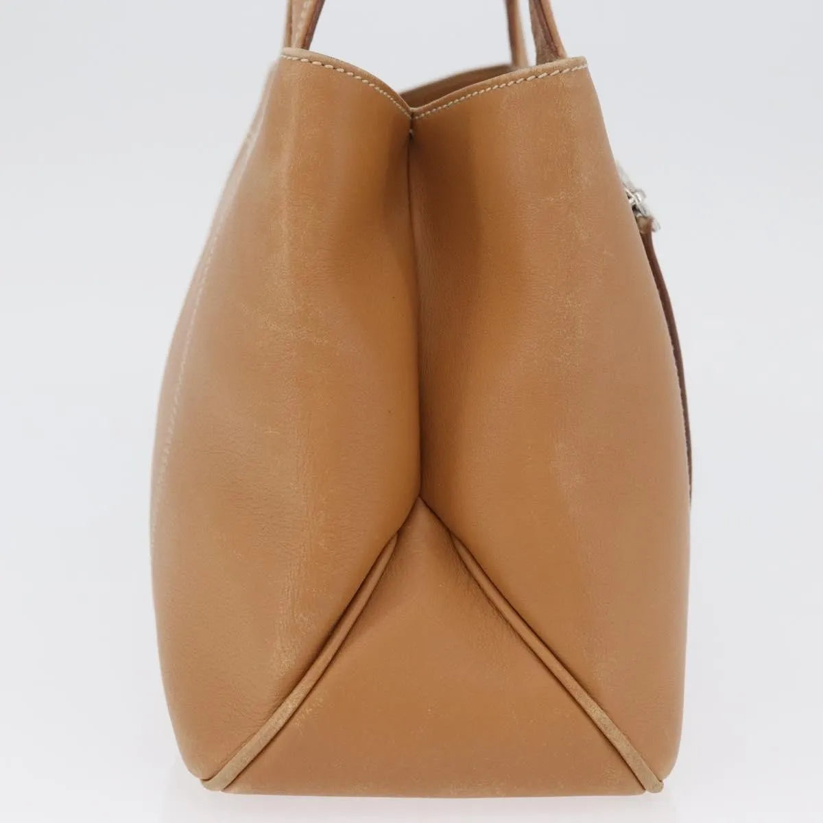 Salvatore Ferragamo Vintage Leather Beige Leather Handbag (Pre-Owned)