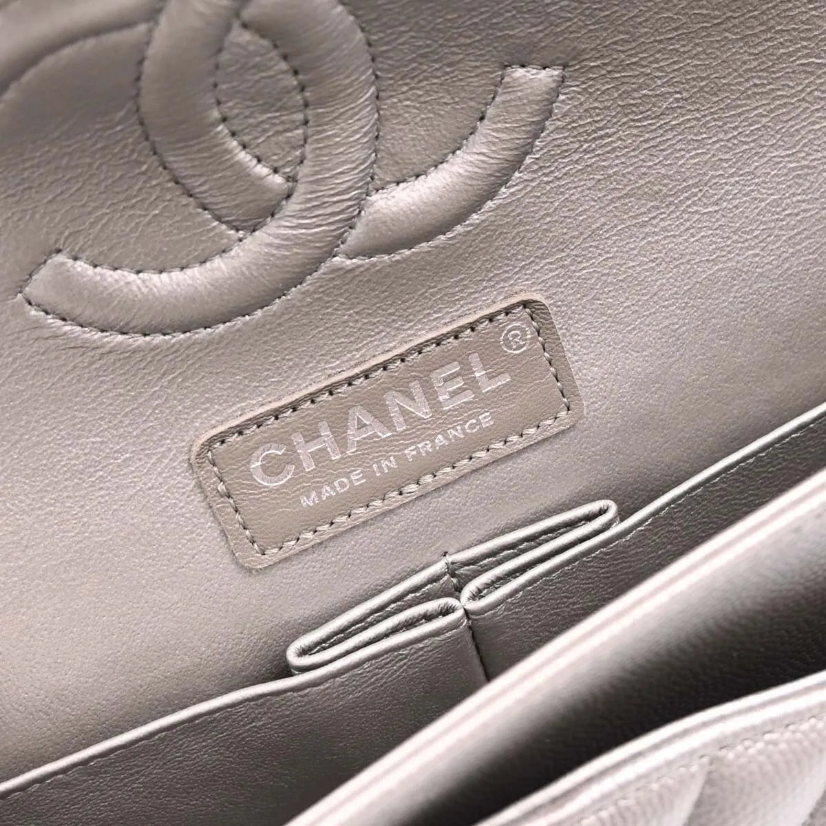 Chanel Timeless - Classic Double Flap Leather Silver Calfskin Shoulder Bag Bag (Pre-Owned)