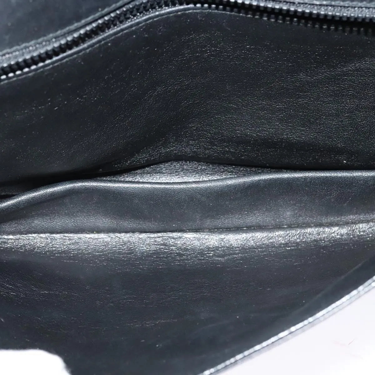 Bally Vintage Shoulder Bag Leather Black Leather Shoulder Bag Bag (Pre-Owned)