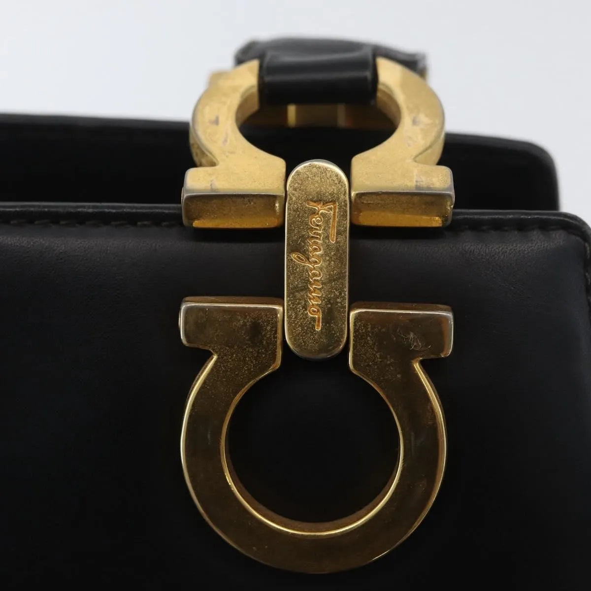 Salvatore Ferragamo Gancini Tote Leather Black Leather Tote Bag Bag (Pre-Owned)