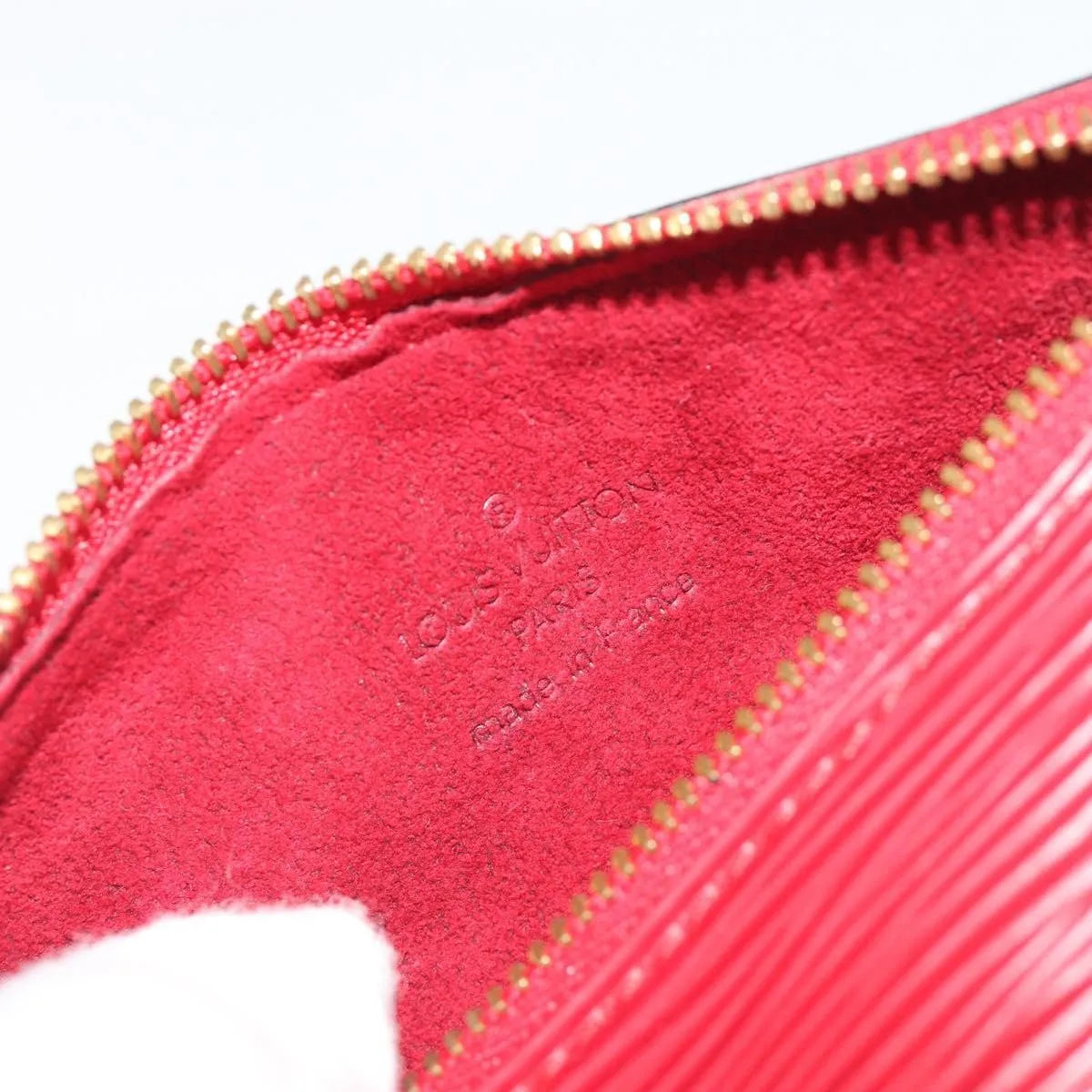 Louis Vuitton Soufflot Pochette Epi Leather Red Leather Clutche & Pouche Bag (Pre-Owned)