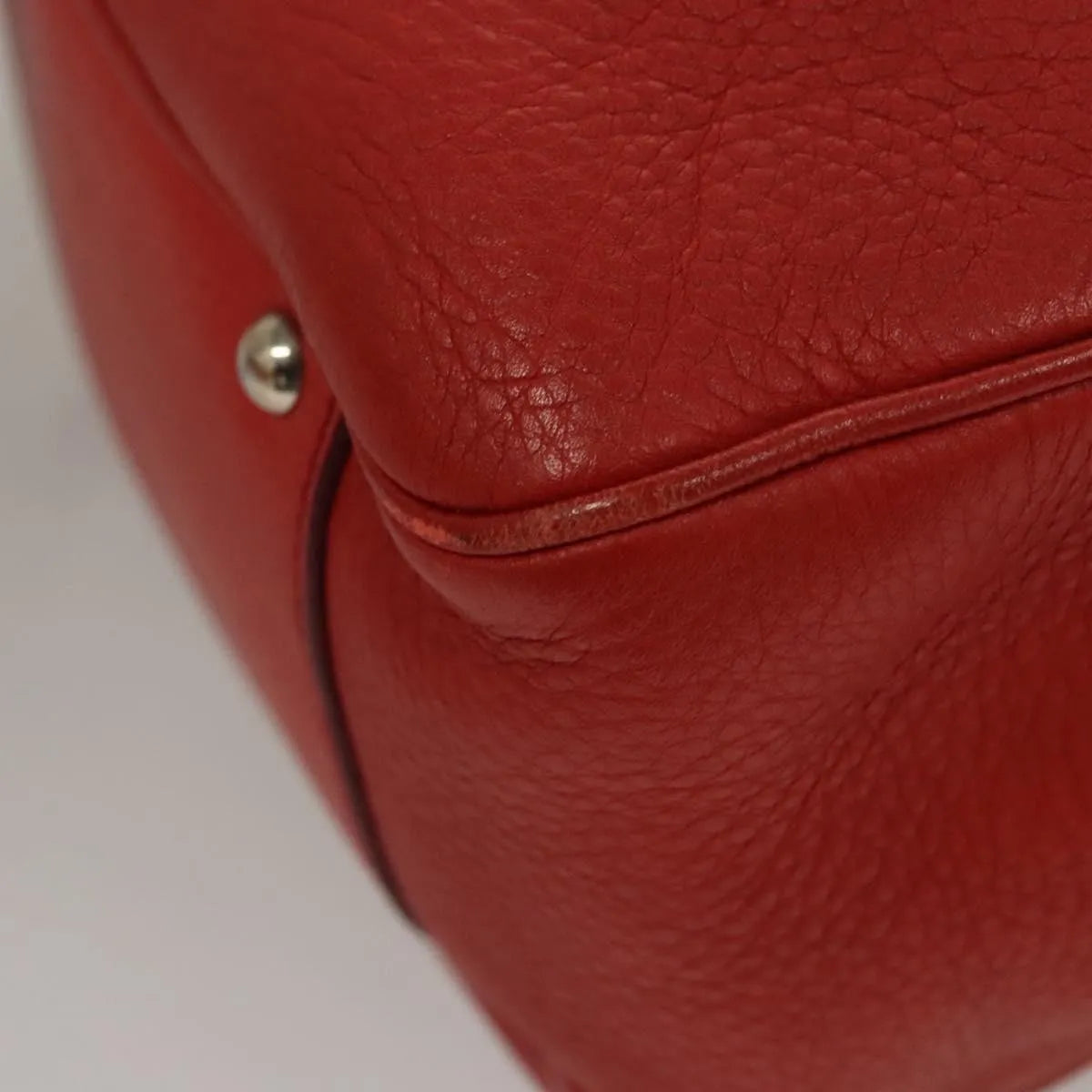 Salvatore Ferragamo Gancini Handle Tote Leather Red Leather Handbag (Pre-Owned)
