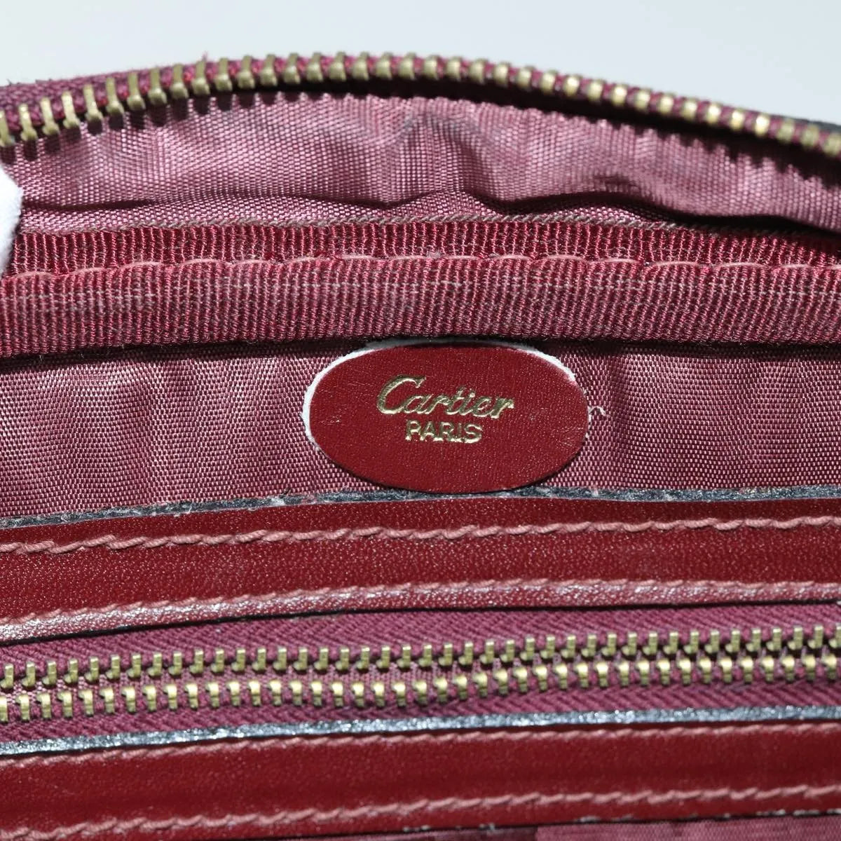 Cartier Vintage Must De Cartier Suede Burgundy Suede Shoulder Bag Bag (Pre-Owned)