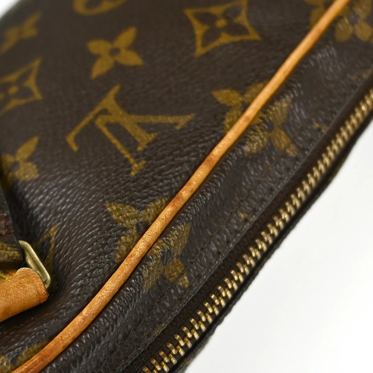 Louis Vuitton Pochette Marly Bandouliere Monogram Canvas Brown Canvas Shoulder Bag Bag (Pre-Owned)